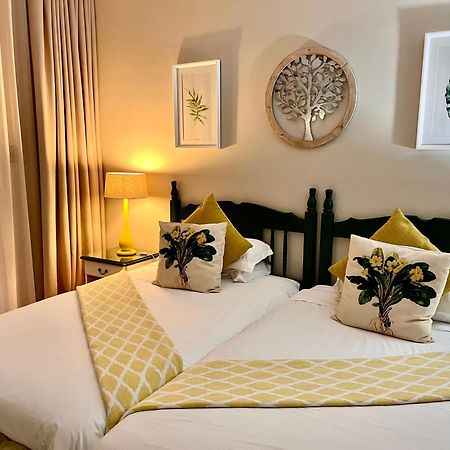 Dunvegan Execu Lodge Edenvale Exteriör bild